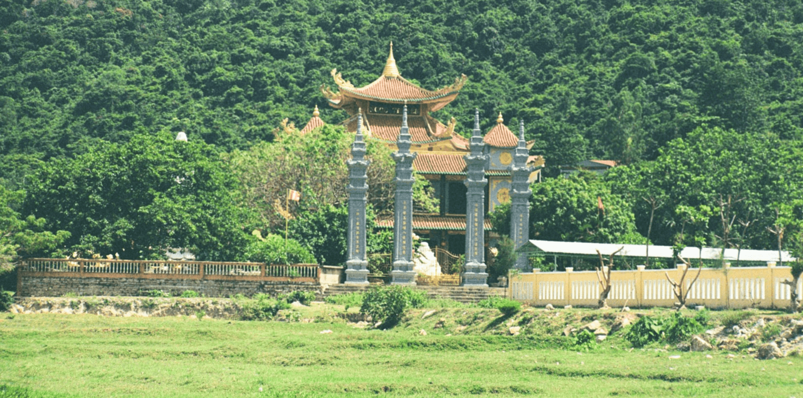 chua-hai-tang-cu-lao-cham